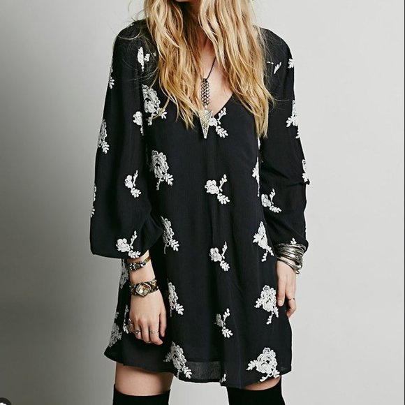 Free People Dresses & Skirts - Free People Embroidered Austin Mini Dress Medium